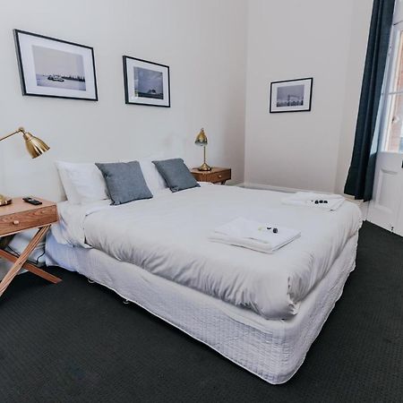 Holmesville Hotel المظهر الخارجي الصورة